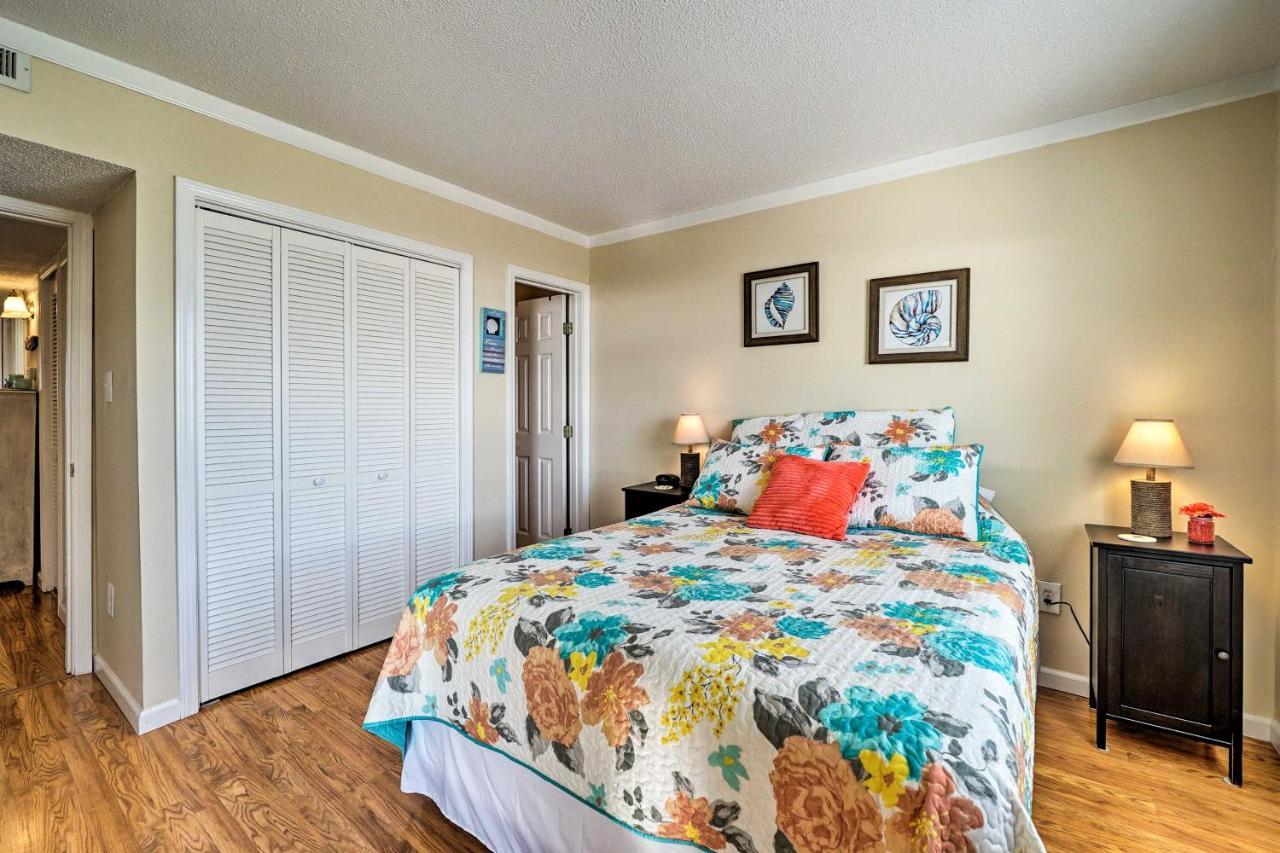 Breezy Beach Retreat With 180-Degree Ocean Views! Apartment Carolina Beach Ngoại thất bức ảnh